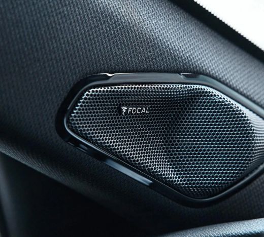 Peugeot 408 interior 1 ua