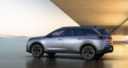 Peugeot 5008 NEW exterior 2 ua