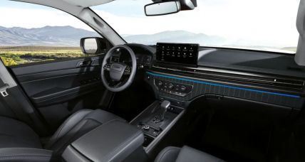 KGM (SsangYong) Musso Grand NEW interior 3