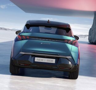 Peugeot e-3008 exterior 4 ua