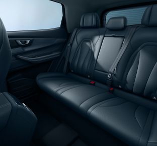 Chery Tiggo 4 HYBRID interior 4 ua