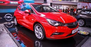 «Автоцентр на Столичном» презентовал Автомобиль года в Европе 2016 + ВИДЕО
