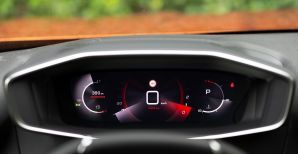 PEUGEOT 2008 теперь и с МКПП – выбор только за вами