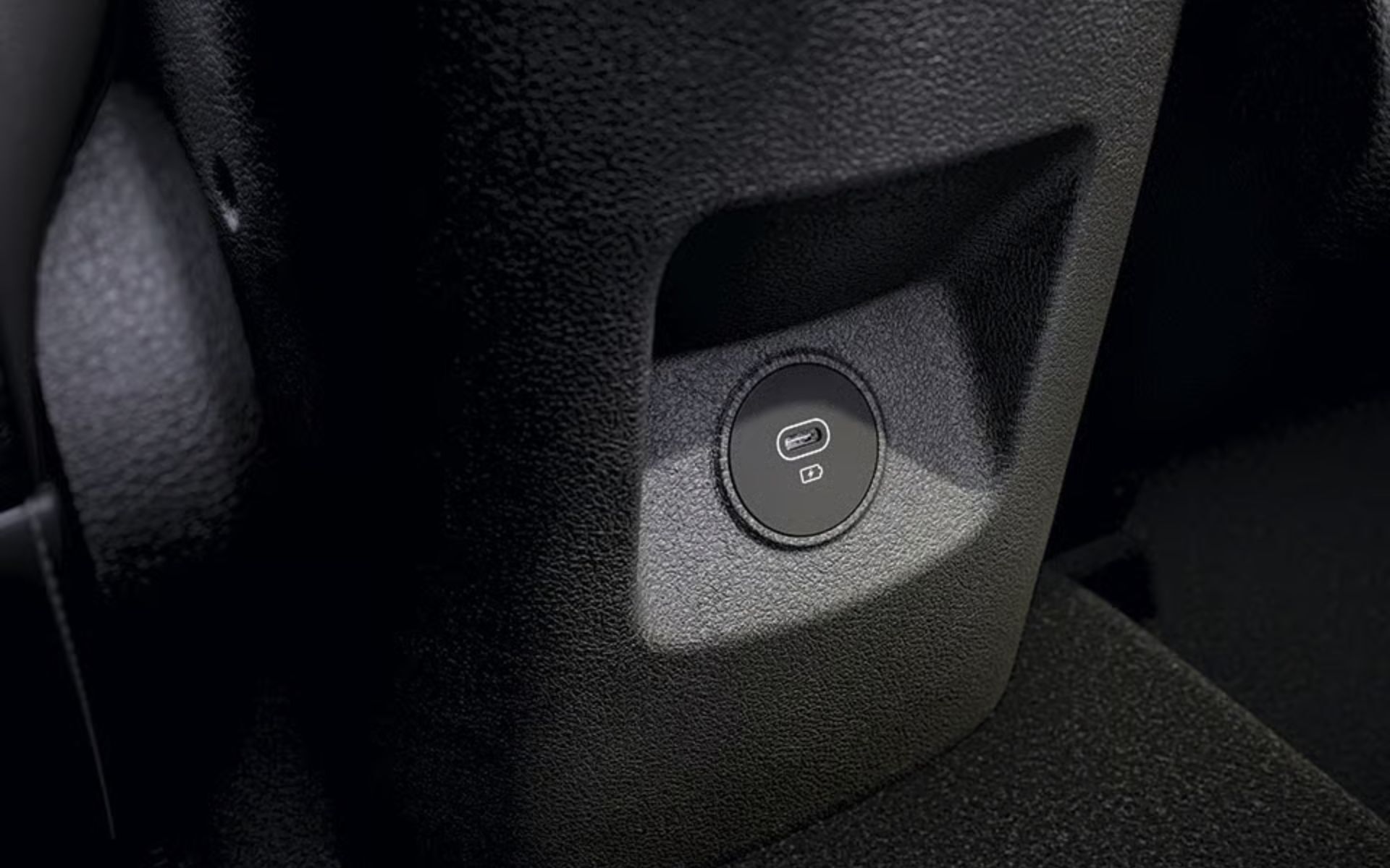 Kia XCeed компактний міський кросовер