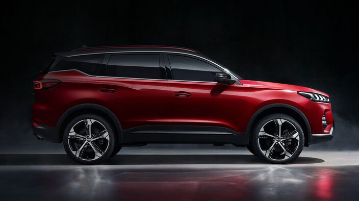 чери тиго 7 про бок