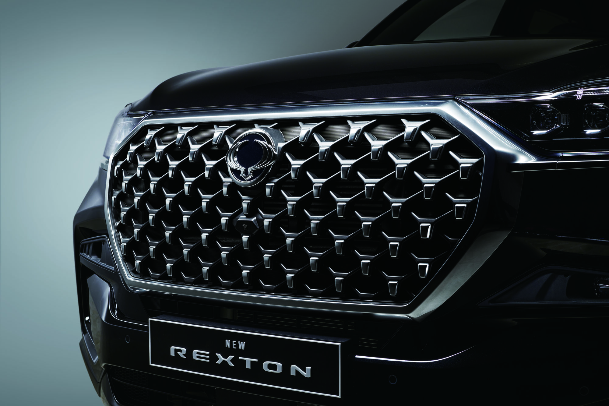 KGM (SsangYong) REXTON