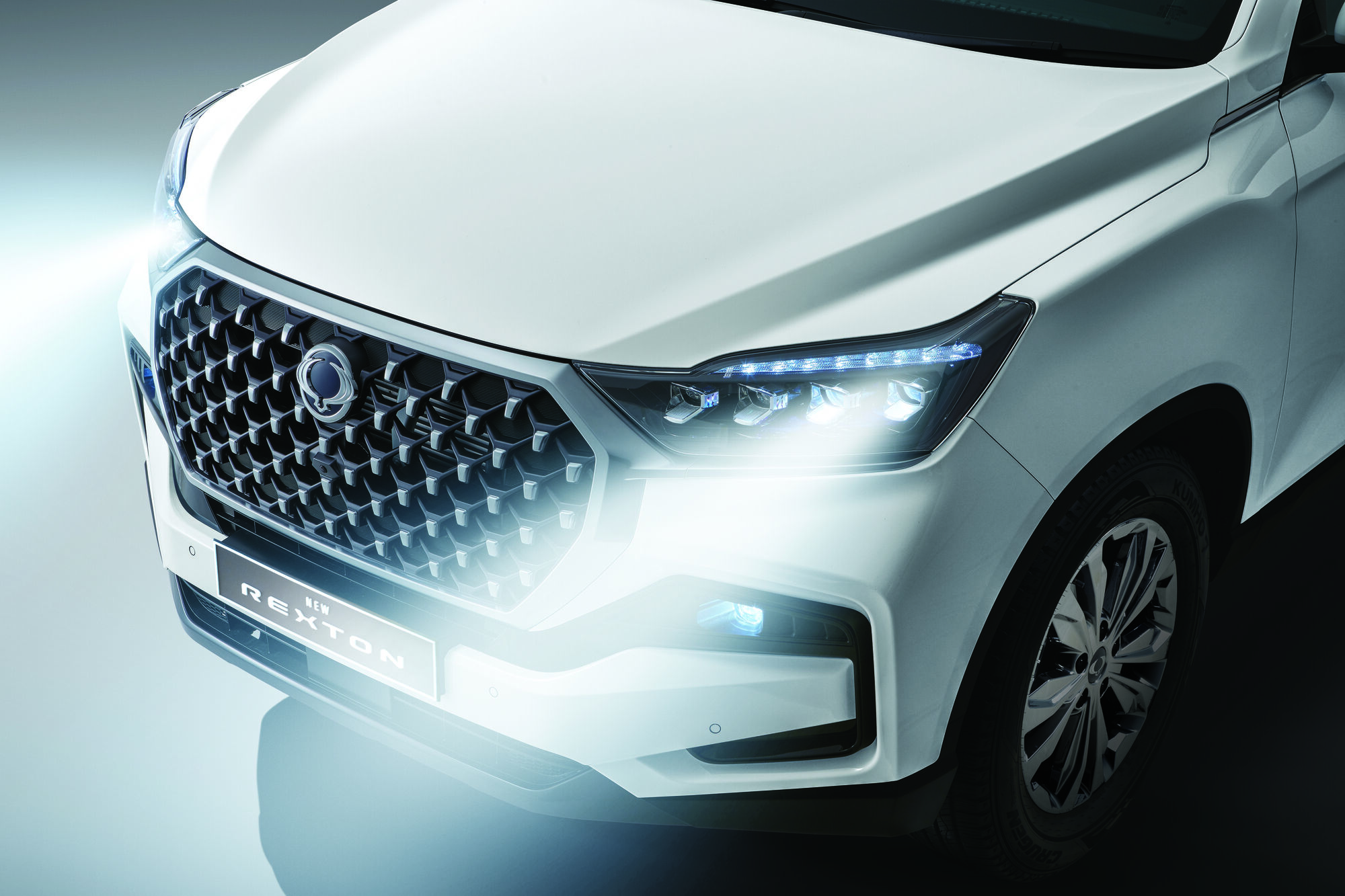 KGM (SsangYong) REXTON