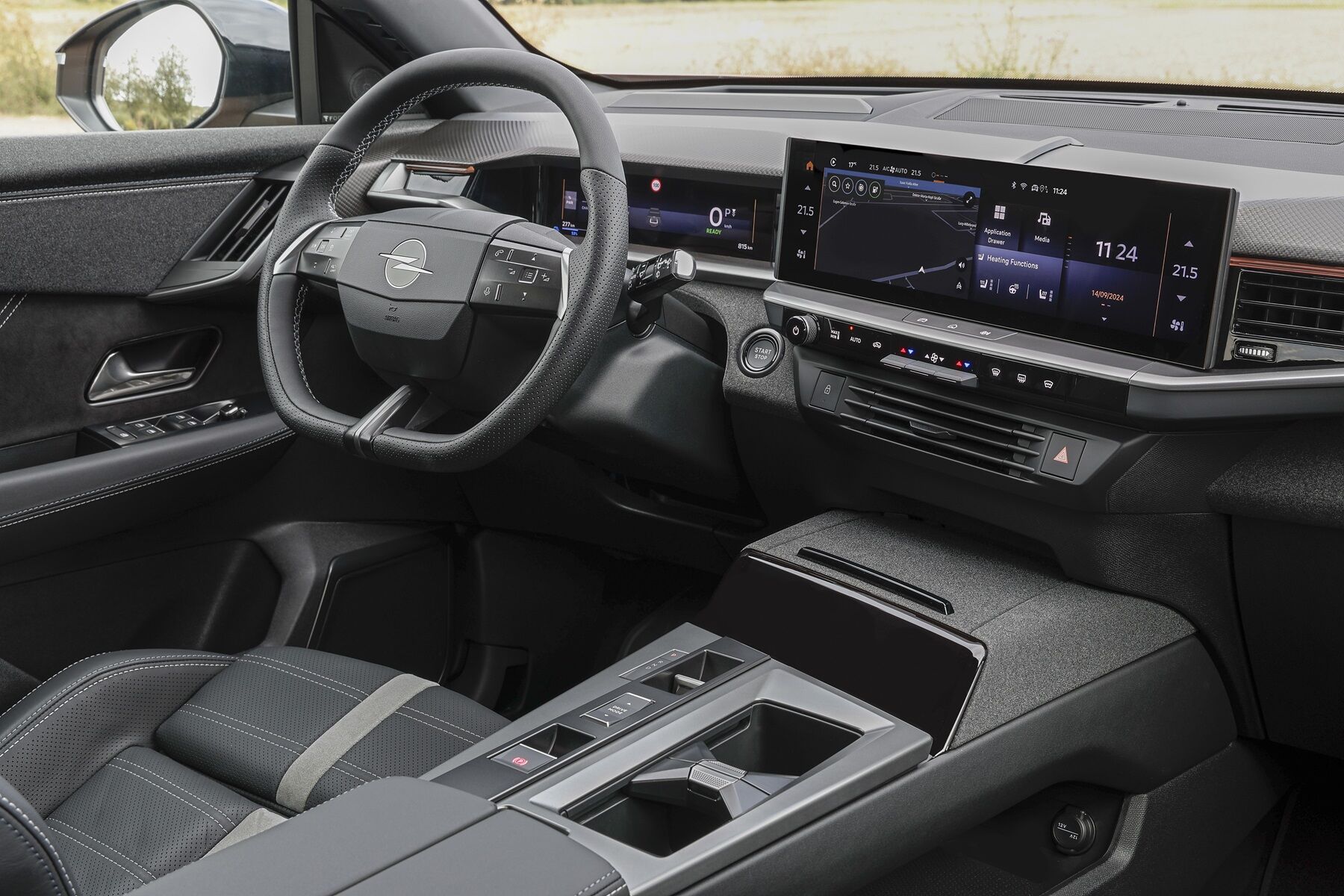 Новый Opel Grandland уже в наличии в салоне