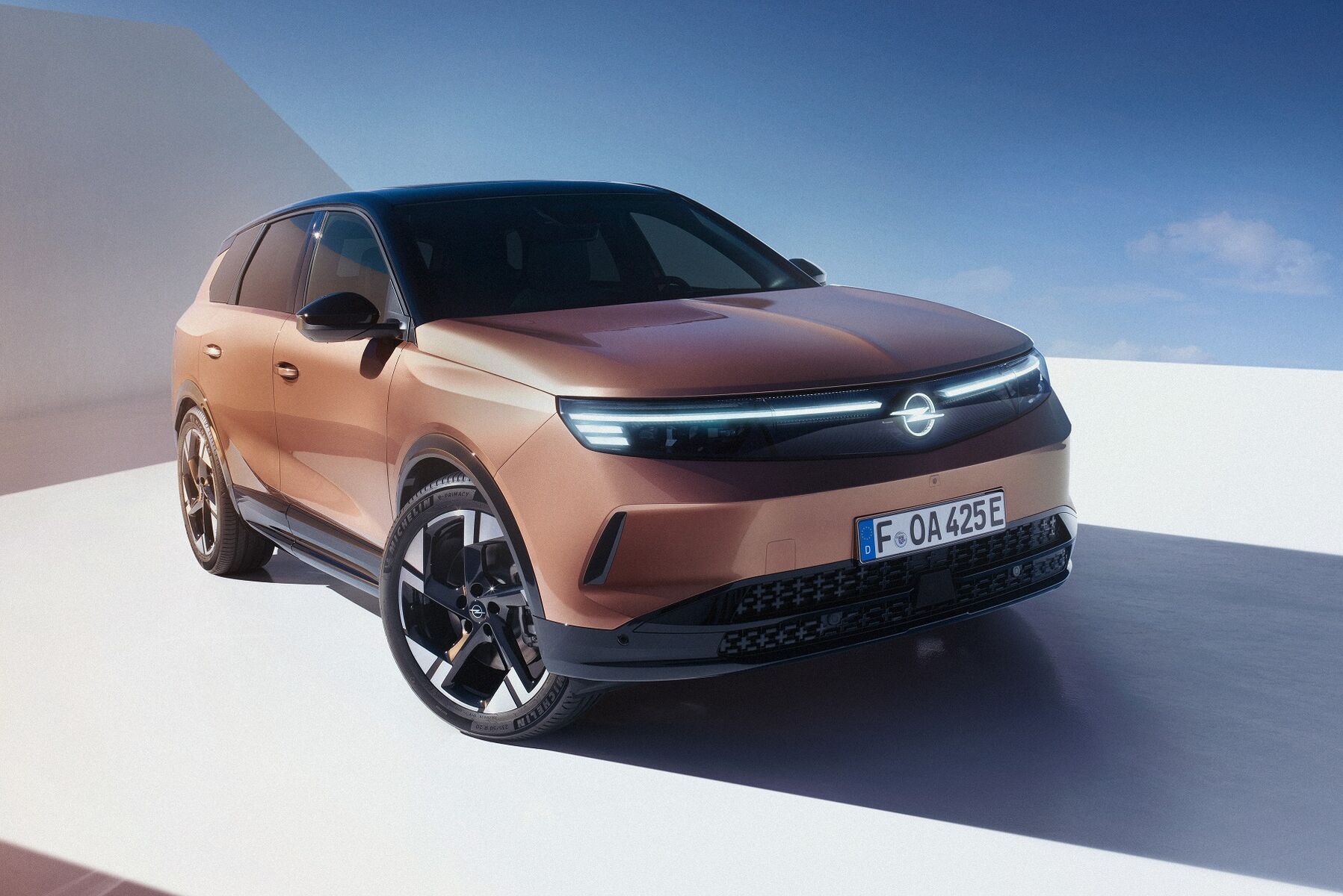 новий Opel Grandland (Опель Грандланд)