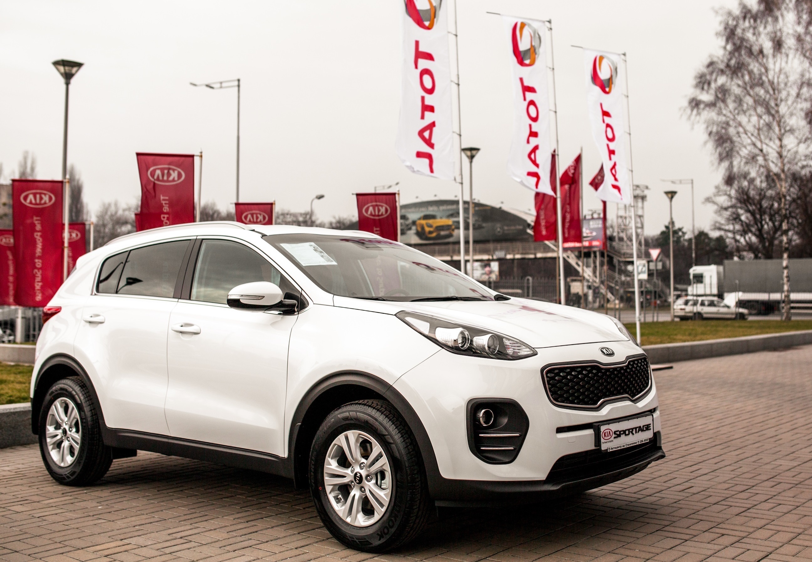 В «Автоцентре на Столичном» протестировали сверхспособности нового KIA Sportage