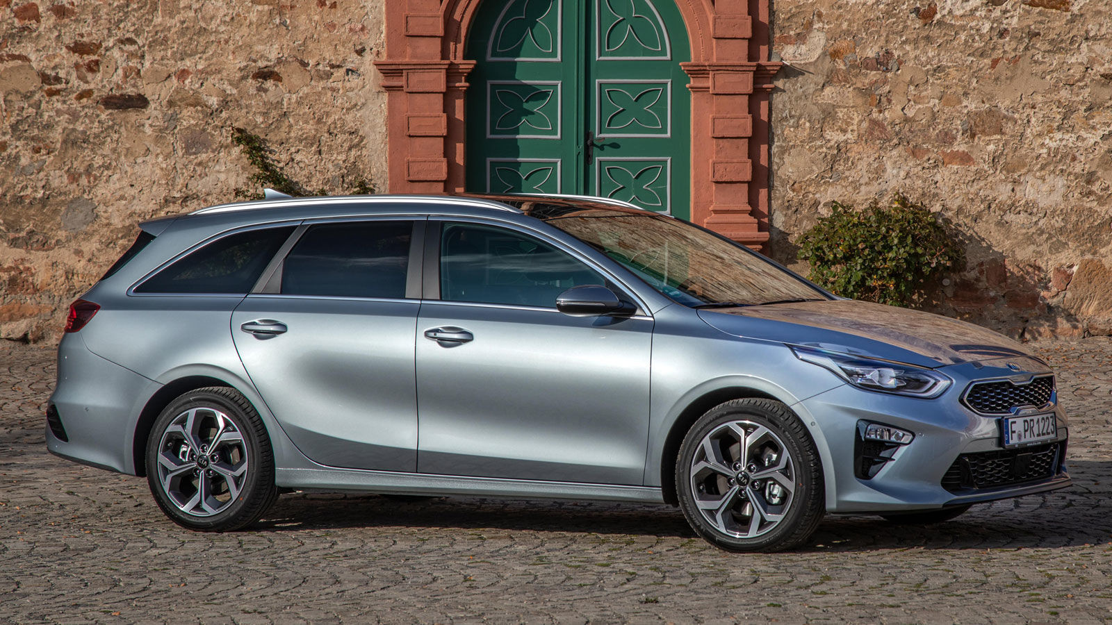 Kia CEED став кращим сімейним автомобілем за версією auto.ria.com