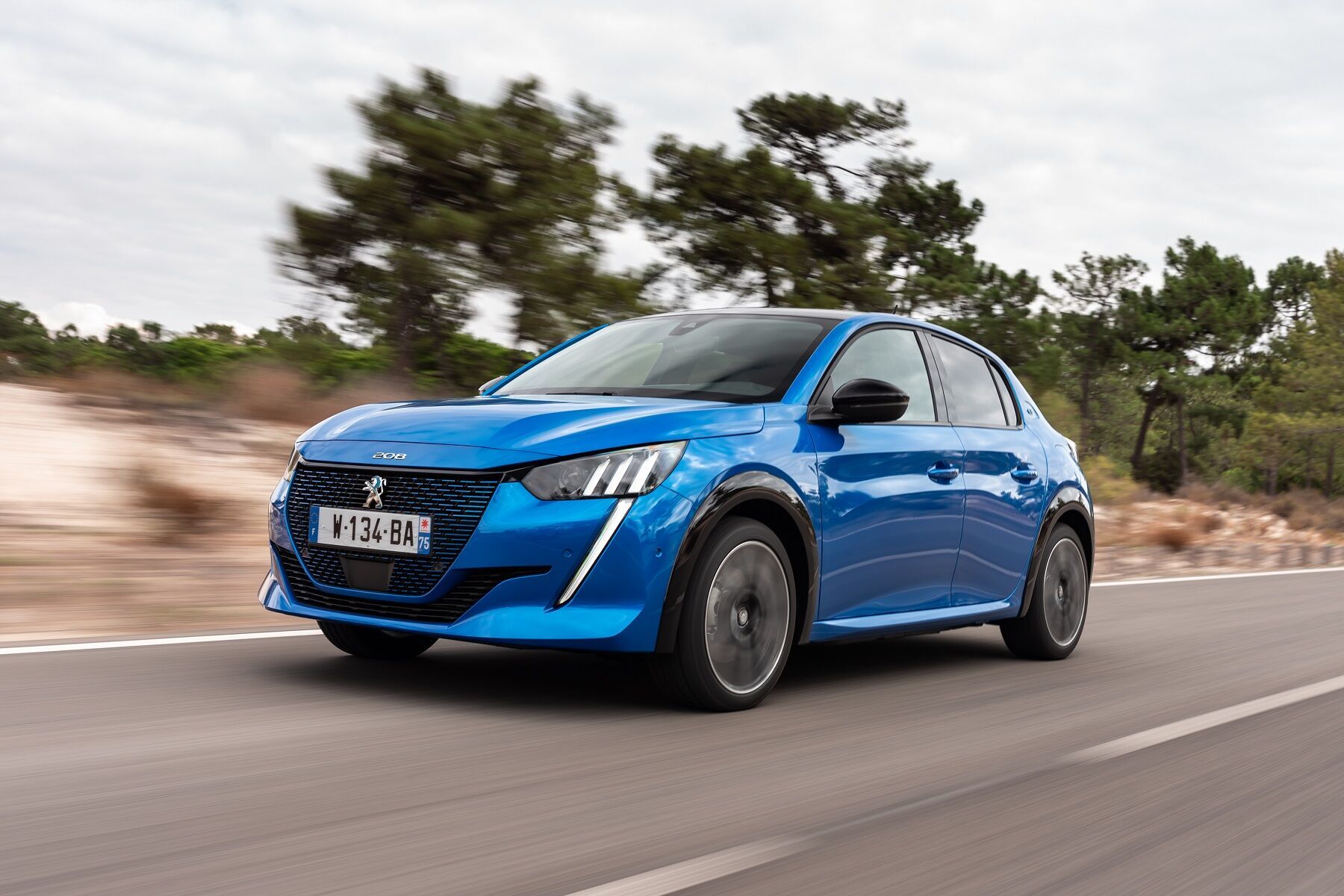 АВТОМОБИЛЬ ГОДА: 6 НАГРАД ДЛЯ PEUGEOT