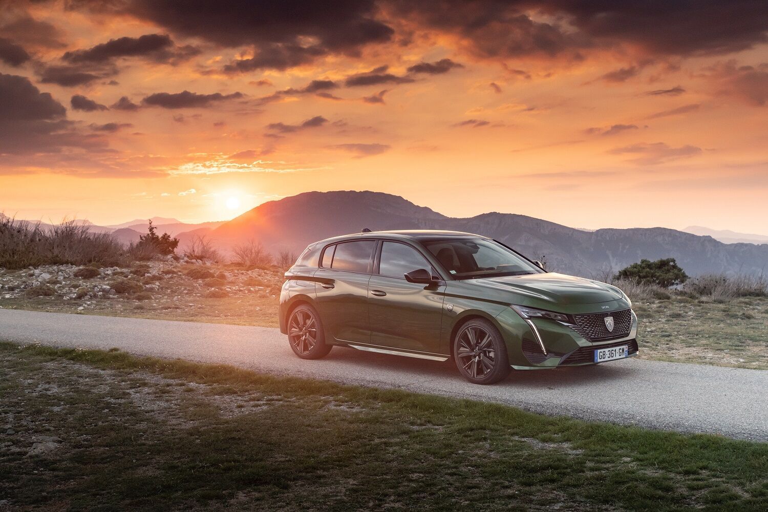 PEUGEOT отмечает свой 211-й день рождения стартом производства нового 308