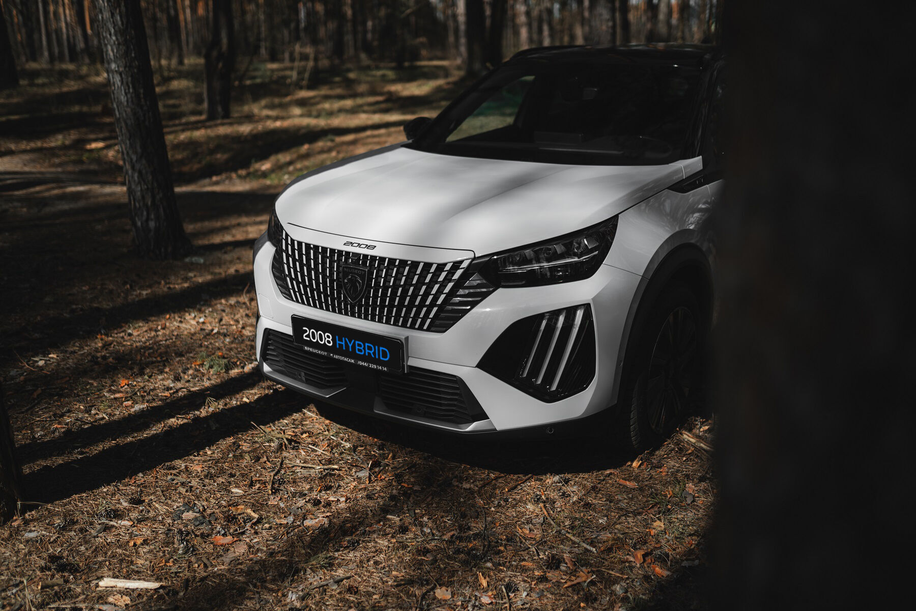 Горячее лето с PEUGEOT: гибридный PEUGEOT 2008 с выгодой до 85 000 грн