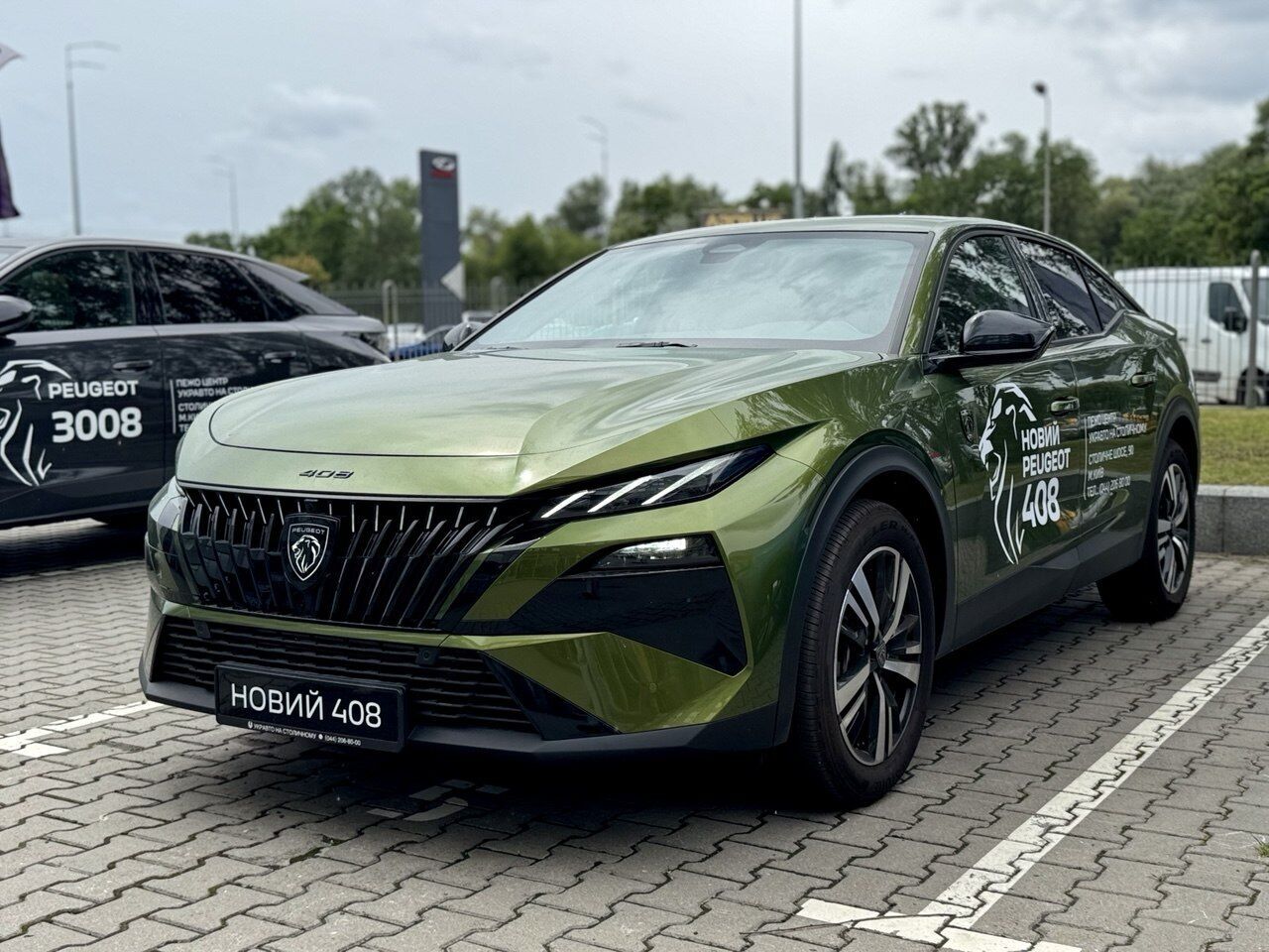 Новый PEUGEOT 408 уже в Украине: объявлены цены и комплектации